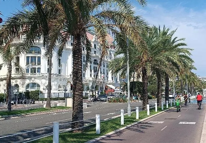 Nice, Vue Et Panoramique *